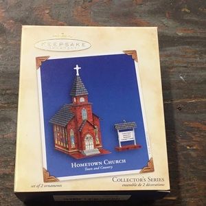 Hallmark Hometown Church Town & Country Ornament 2004